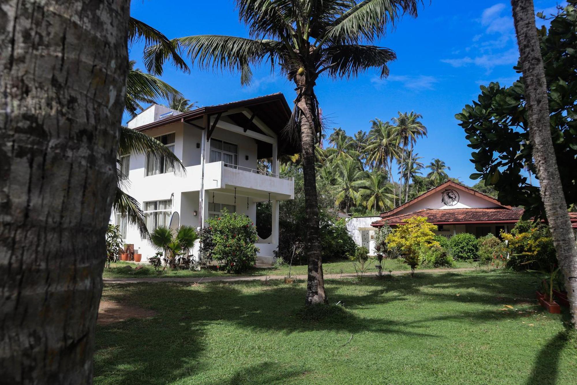 Singhe House Hotel Dickwella Exterior photo