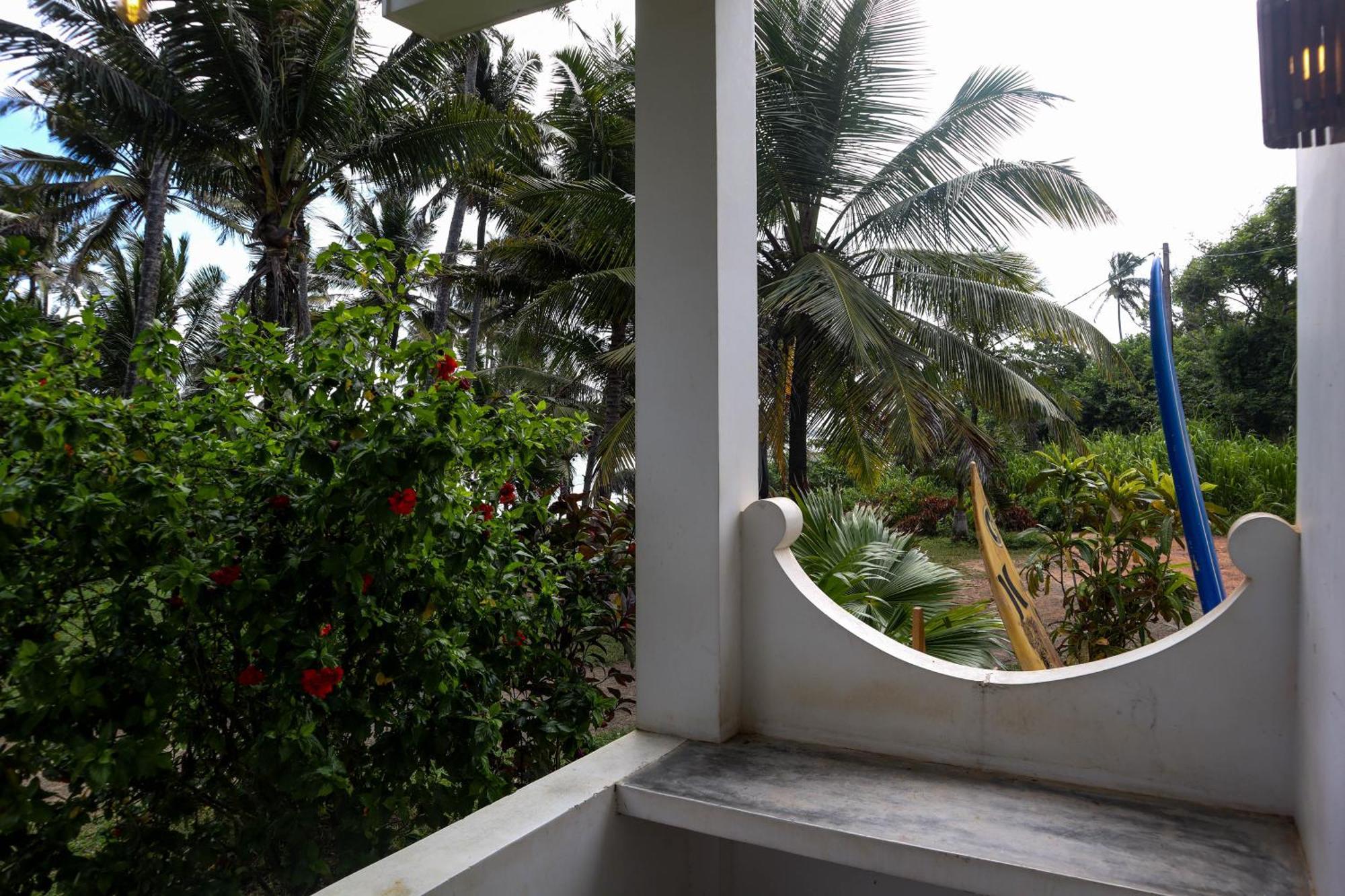 Singhe House Hotel Dickwella Exterior photo